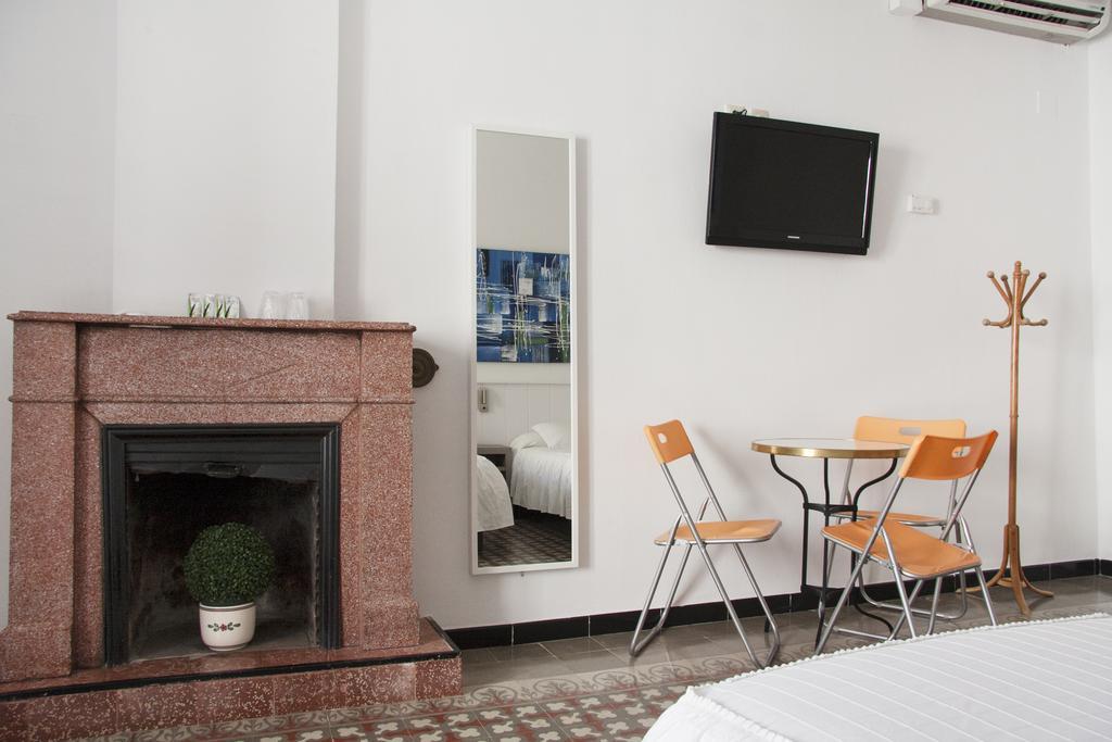 Hostal La Florida Llança Δωμάτιο φωτογραφία